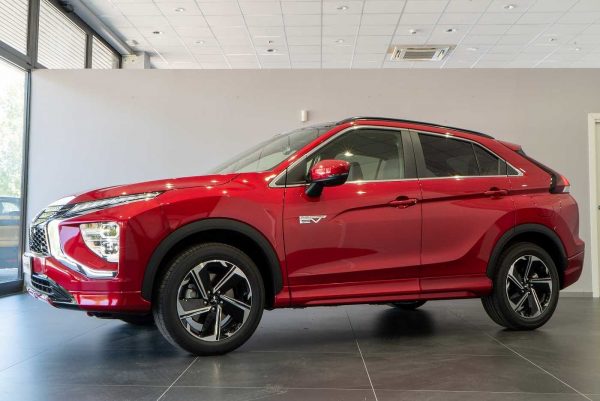 Mitsubishi Eclipse Cross - immagine 1