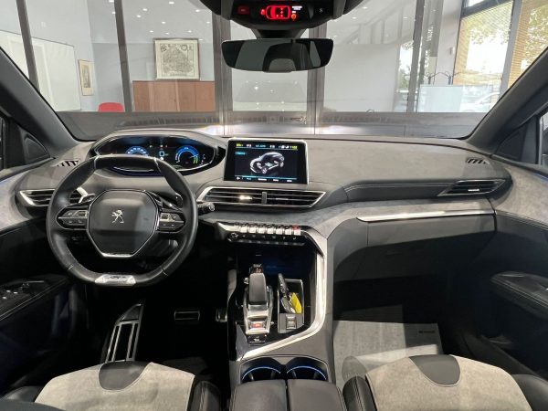PEUGEOT 3008 GT HYBRID 4 - immagine 12