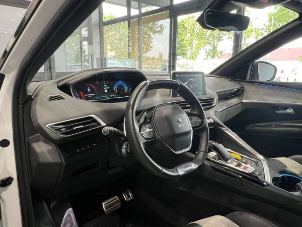 PEUGEOT 3008 GT HYBRID 4 - immagine 13