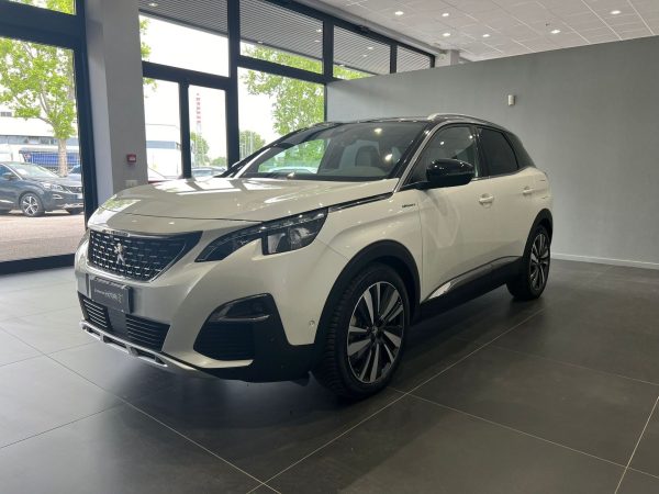 PEUGEOT 3008 GT HYBRID 4 - immagine 3
