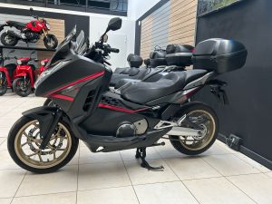 Honda Integra 750S DCT