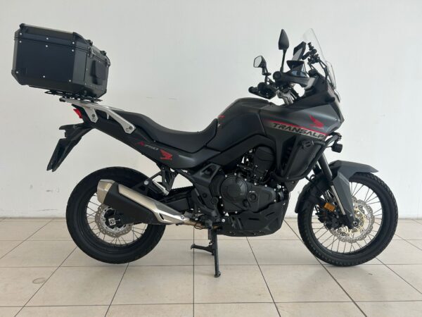 Honda Transalp 750 - immagine 1